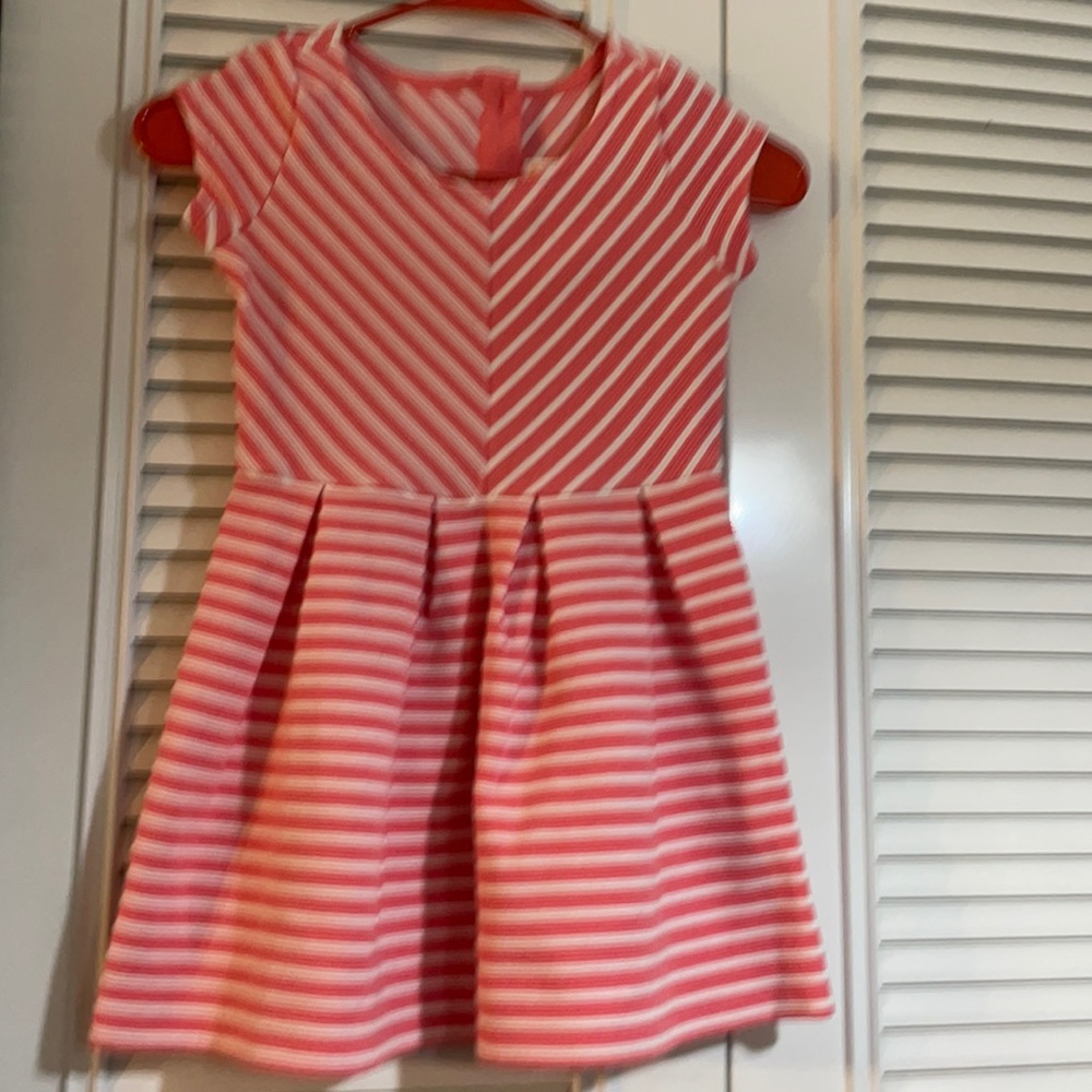 Gymboree size 5, skater dress, like new